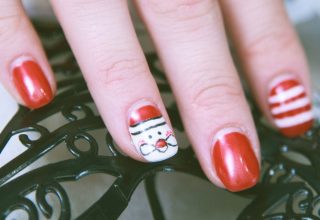 Snowman nails.